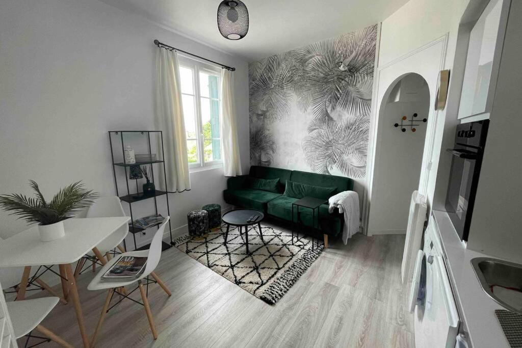 L'Oiseau Bleu Appt 2 Pieces , 150 M De La Plage Apartment Blonville-sur-Mer Bagian luar foto